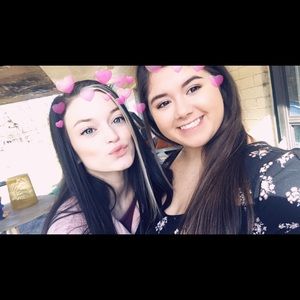 Meet your Posher, Becca